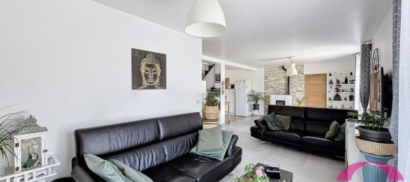 4 bedrooms House in Bouville, France No. 177765 9