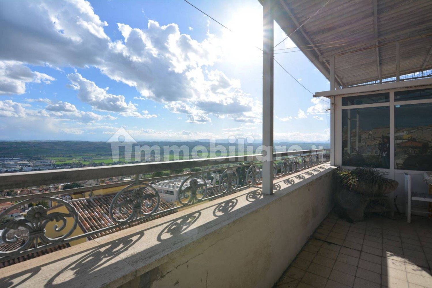 5 bedrooms House in Castelfidardo, Italy No. 143114