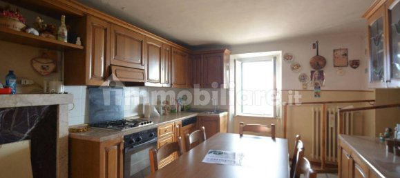 5 bedrooms House in Castelfidardo, Italy No. 143114 2