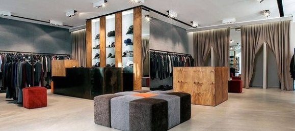 2 rooms Commercial property in Florence, Italy No. 9820 6