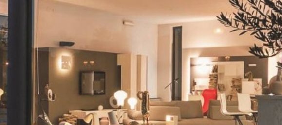 2 rooms Commercial property in Florence, Italy No. 9820 5