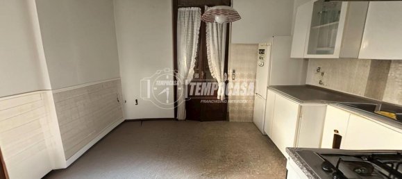 5-Zimmer Villa in Bergamo, Italy, Nr. 238973 4