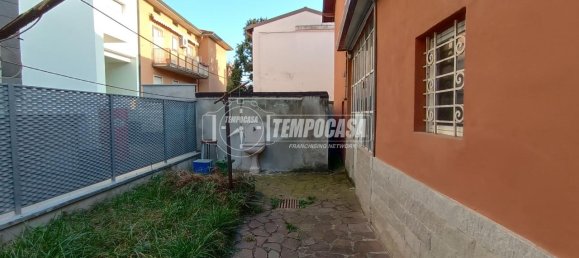 5-Zimmer Villa in Bergamo, Italy, Nr. 238973 44