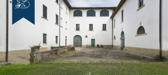 19 bedrooms Villa in Terranuova Bracciolini, Italy No. 316531 17