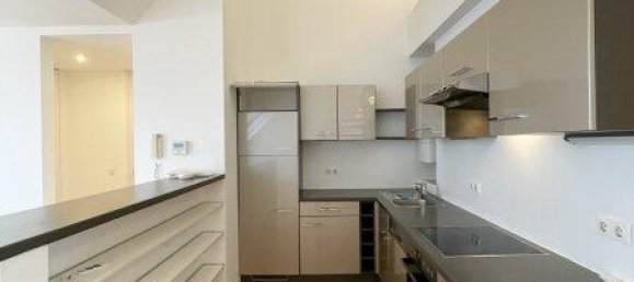 3 rooms Duplex in Rudolfsheim-Funfhaus, Austria No. 136883 12