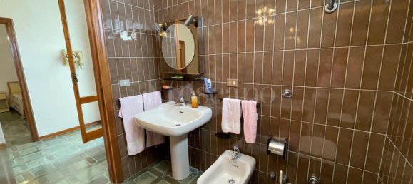 Villa de 7 divisões em Martinsicuro, Italy N.º 331982 49