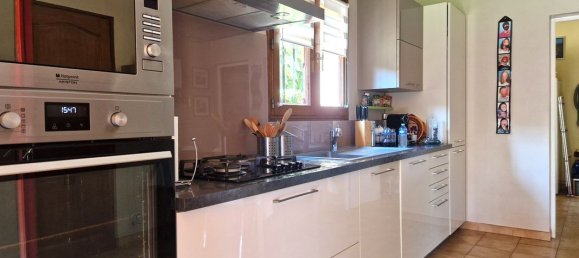 Вилла с 4 спальнями в Ла Сьота, Франция № 342451 4