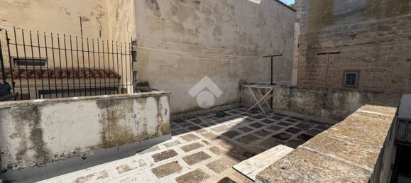 Квартира с 2 спальнями в Бриндизи, Италия № 340755 24