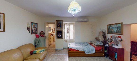 Квартира с 2 спальнями в Бриндизи, Италия № 340755 3