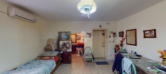 Квартира с 2 спальнями в Бриндизи, Италия № 340755 5