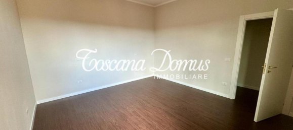 Apartamento de 7 habitaciónes en Siena, Italy No. 39281 19