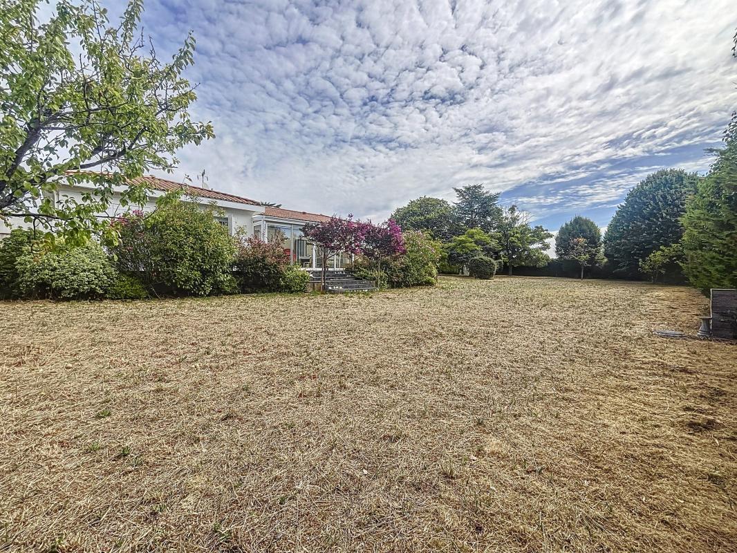 Casa de 2 dormitorios en Marsilly, France No. 303634