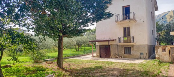 9-Zimmer Haus in Civitella Messer Raimondo, Italy, Nr. 174526 2