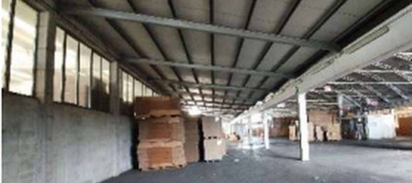 5 rooms Warehouse in Udine, Italy No. 337847 7