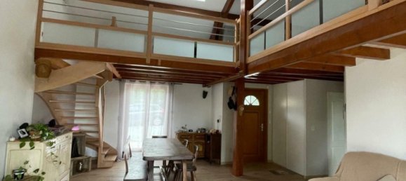 4 Schlafzimmer Haus in Loire, France, Nr. 308783 2