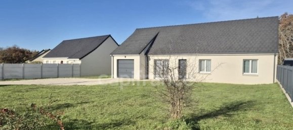 3 bedrooms House in Villefranche-sur-Cher, France No. 154760 2