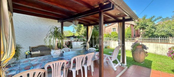 1 chambre Maison à Fosdinovo, Italy No. 349440 9