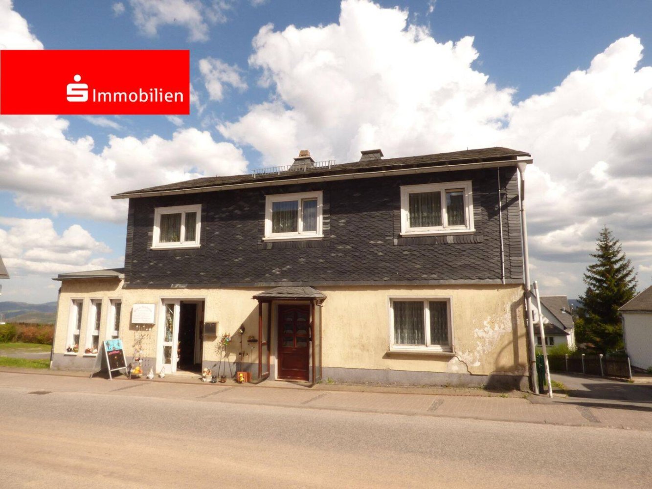 7-salle Maison à Hildburghausen, Germany No. 167365