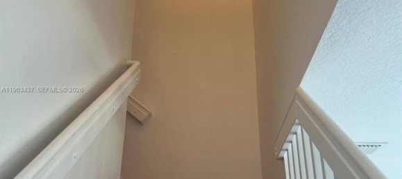 4 bedrooms Villa for sale in Miami, Miami-Dade, Florida, USA № 614375 6