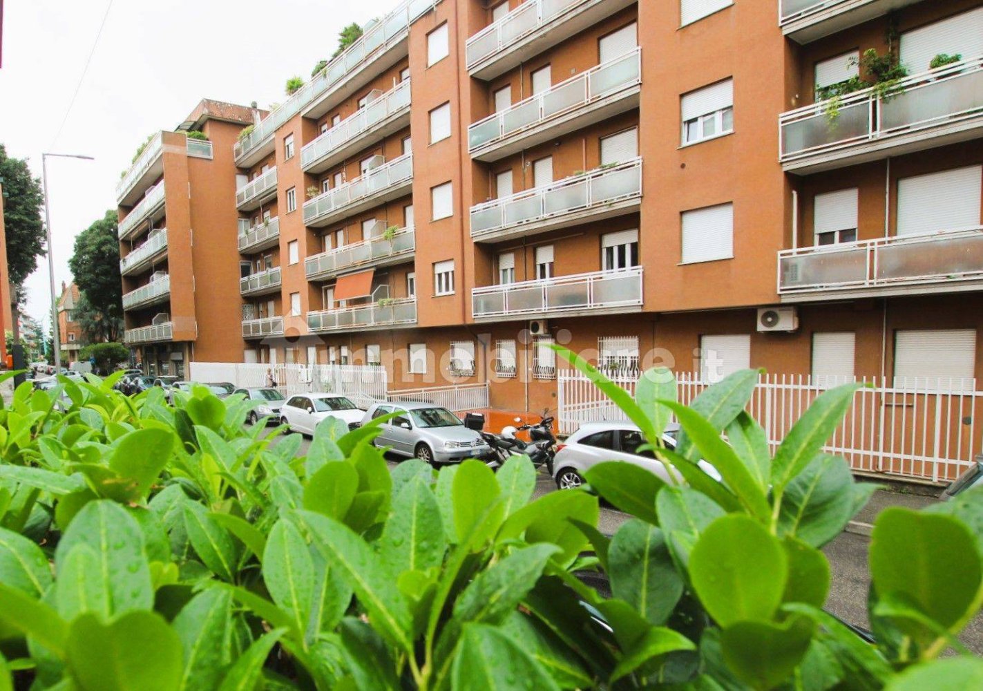 Apartamento T2 em Monza, Italy N.º 325983