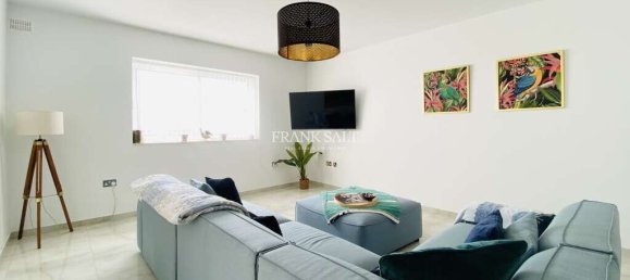 2 bedrooms Apartment in Zurrieq, Malta No. 15 7