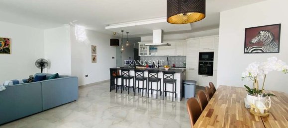 2 bedrooms Apartment in Zurrieq, Malta No. 15 12