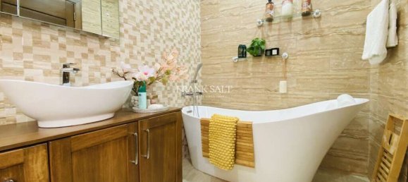 2 bedrooms Apartment in Zurrieq, Malta No. 15 35