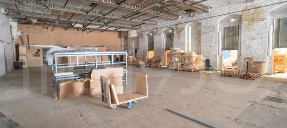3500m² Office in Tourcoing, France No. 277037 5