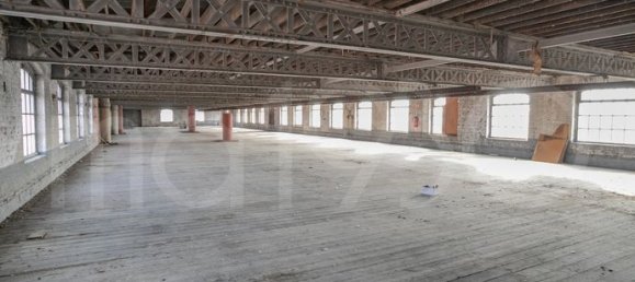 3500m² Office in Tourcoing, France No. 277037 12