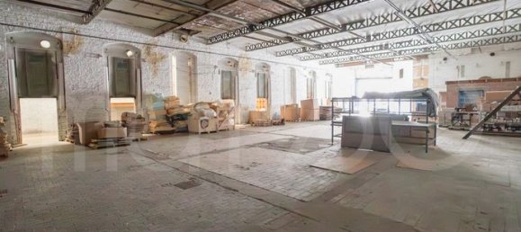 3500m² Office in Tourcoing, France No. 277037 4