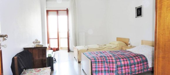 Квартира с 3 комнатами в Монтемезола, Италия № 147114 17