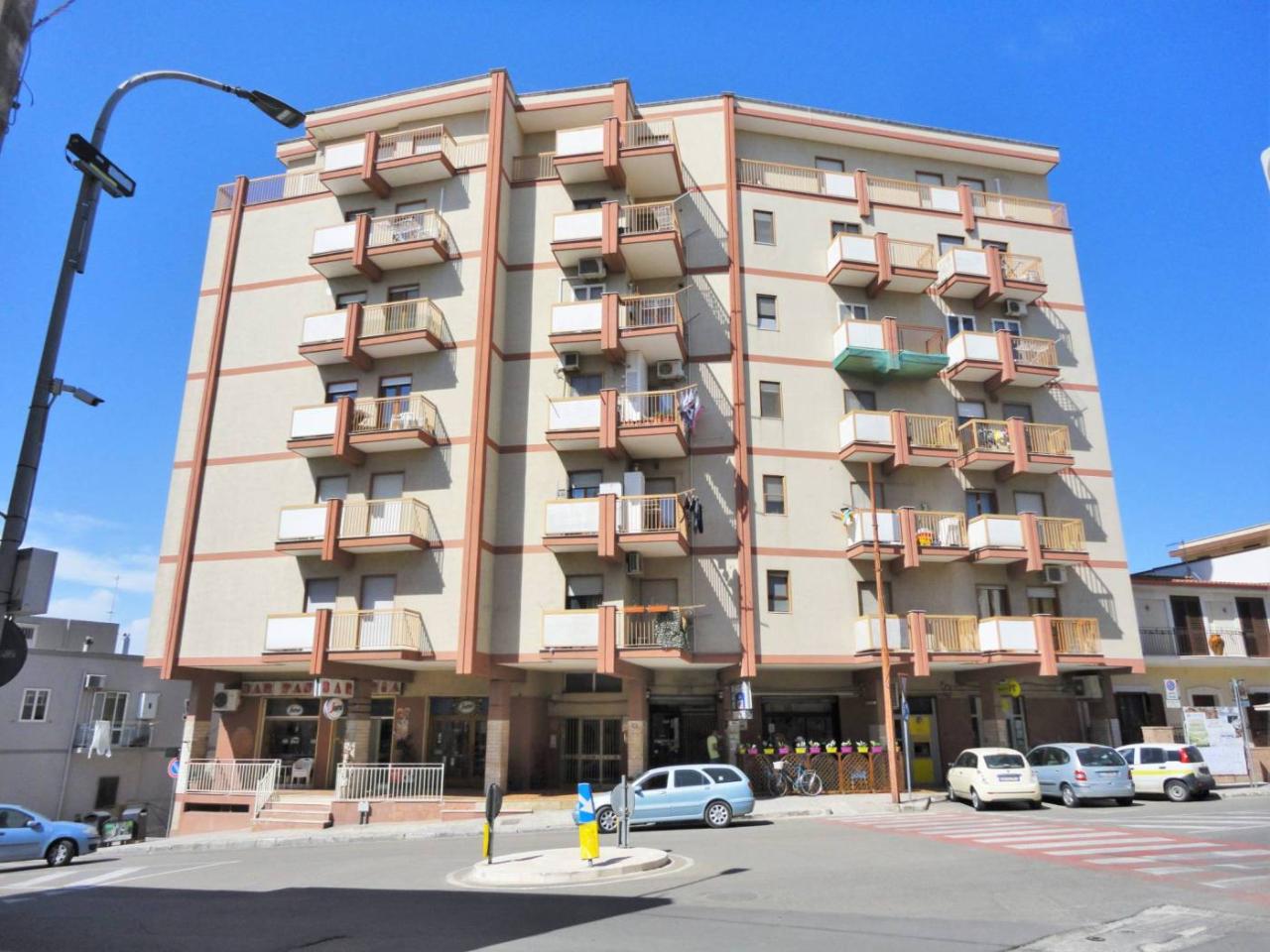 Квартира с 3 комнатами в Монтемезола, Италия № 147114