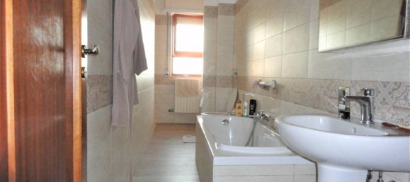 Квартира с 3 комнатами в Монтемезола, Италия № 147114 22