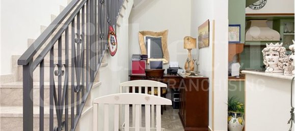 3 rooms House in Pachino, Italy No. 176864 2