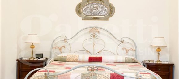 3 rooms House in Pachino, Italy No. 176864 11