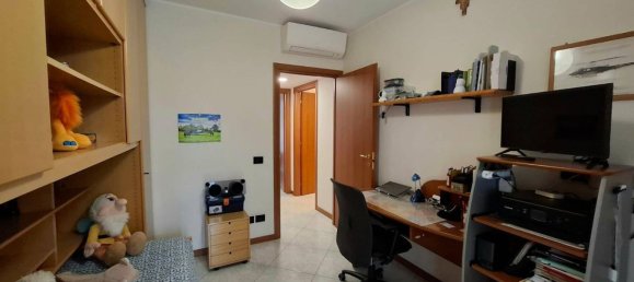 4 bedrooms Apartment in Orio al Serio, Italy No. 360488 12