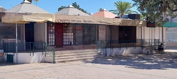 Propriété commerciale à Quarteira, Portugal 17m² No. 41354 12