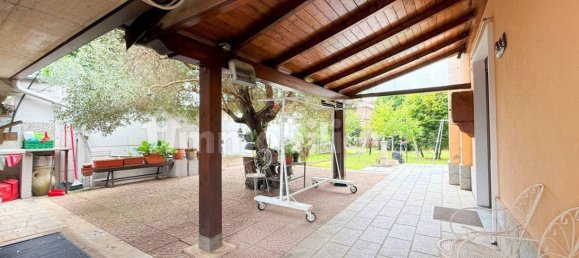 4 Schlafzimmer Villa in Samarate, Italy, Nr. 314930 25