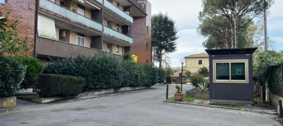 2 rooms Apartment in Rome, Italy No. 142749 9