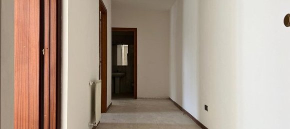 2 rooms Apartment in Rome, Italy No. 142749 19