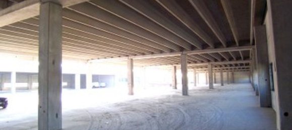 Склад 1025м² в Сеттимо Миланезе, Италия № 179212 5