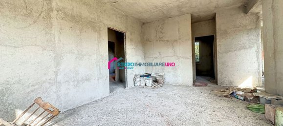 Apartamento de 8 divisões em Saviano, Italy N.º 171225 12