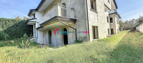 Apartamento de 8 divisões em Saviano, Italy N.º 171225 8