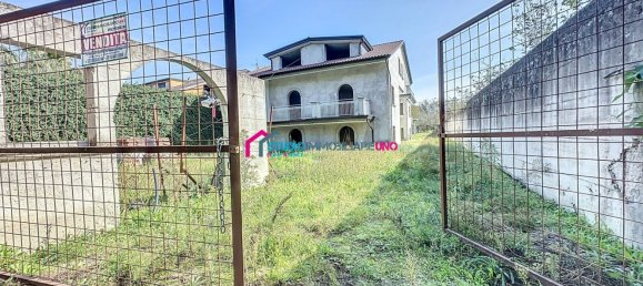 Apartamento de 8 divisões em Saviano, Italy N.º 171225 4