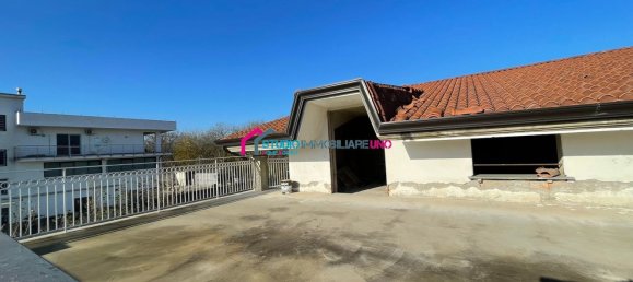 Apartamento de 8 divisões em Saviano, Italy N.º 171225 31