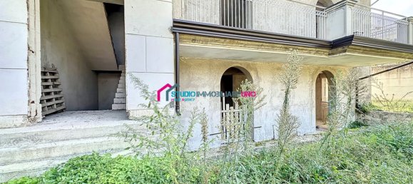 Apartamento de 8 divisões em Saviano, Italy N.º 171225 5