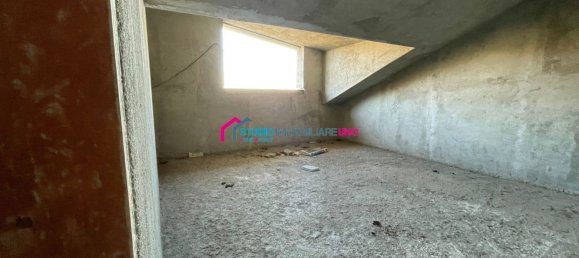 Apartamento de 8 divisões em Saviano, Italy N.º 171225 18