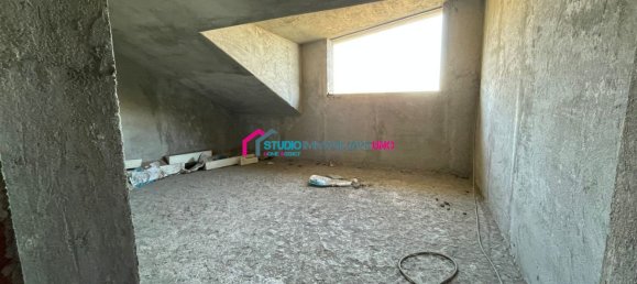 Apartamento de 8 divisões em Saviano, Italy N.º 171225 37