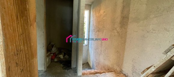 Apartamento de 8 divisões em Saviano, Italy N.º 171225 39