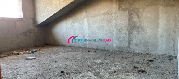 Apartamento de 8 divisões em Saviano, Italy N.º 171225 13